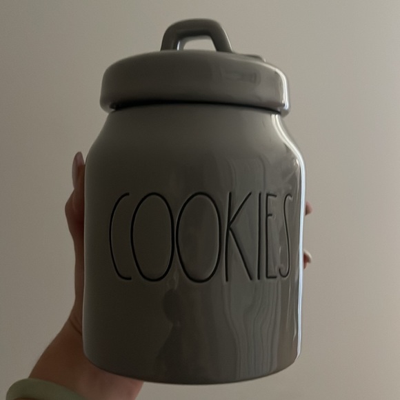 Rae Dunn - COOKIE - baby canister - Picture 6 of 6
